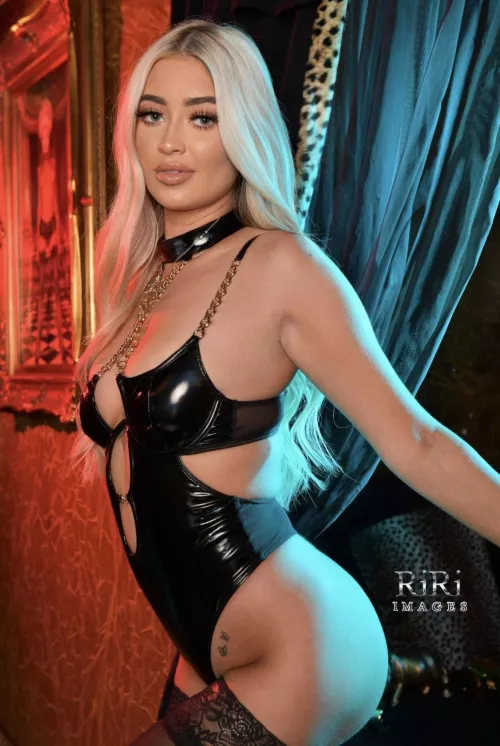 Who likes my leather? by RecognitionNew9938