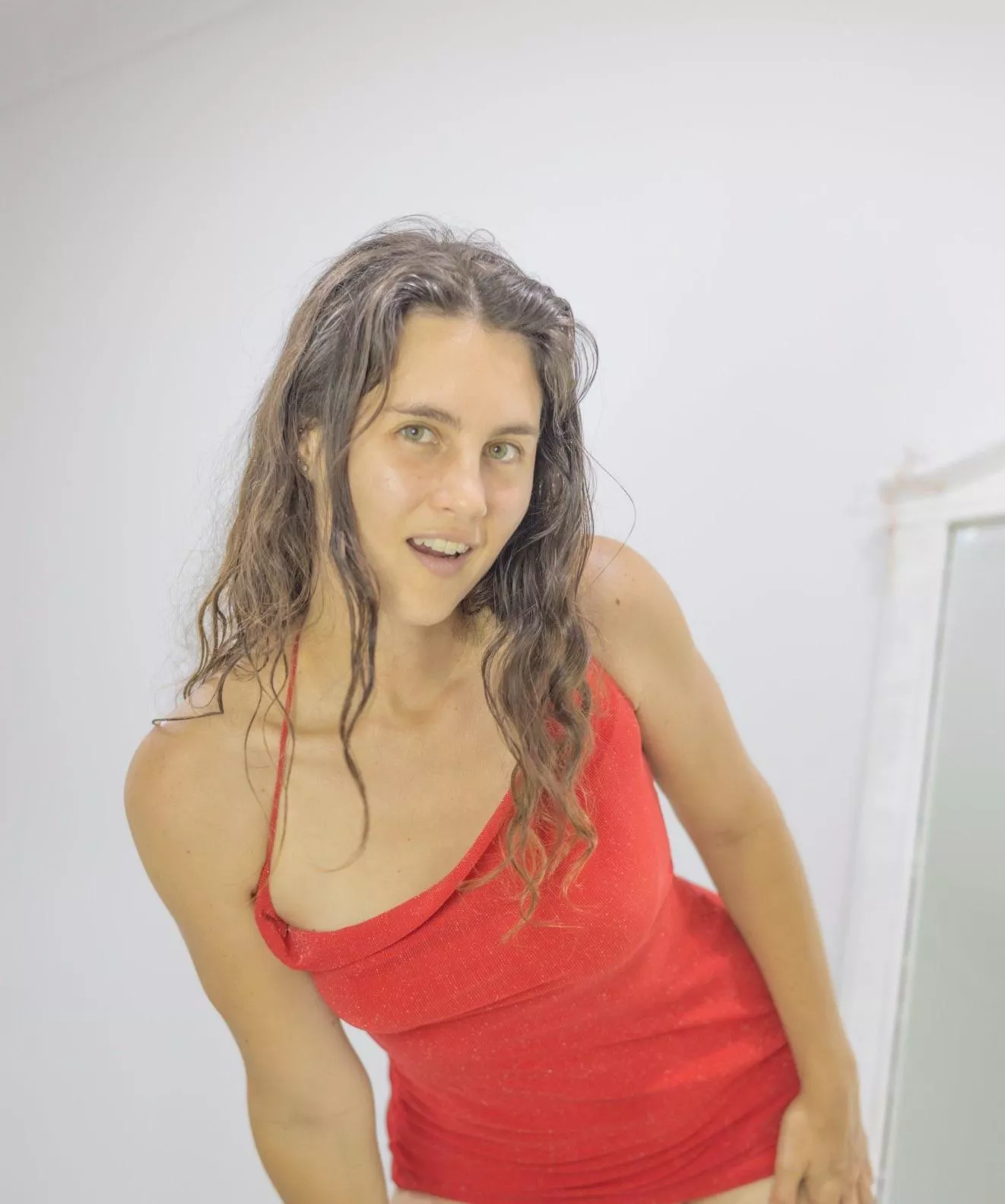 Who loves a red dress? posted by Angelonthebeachxx