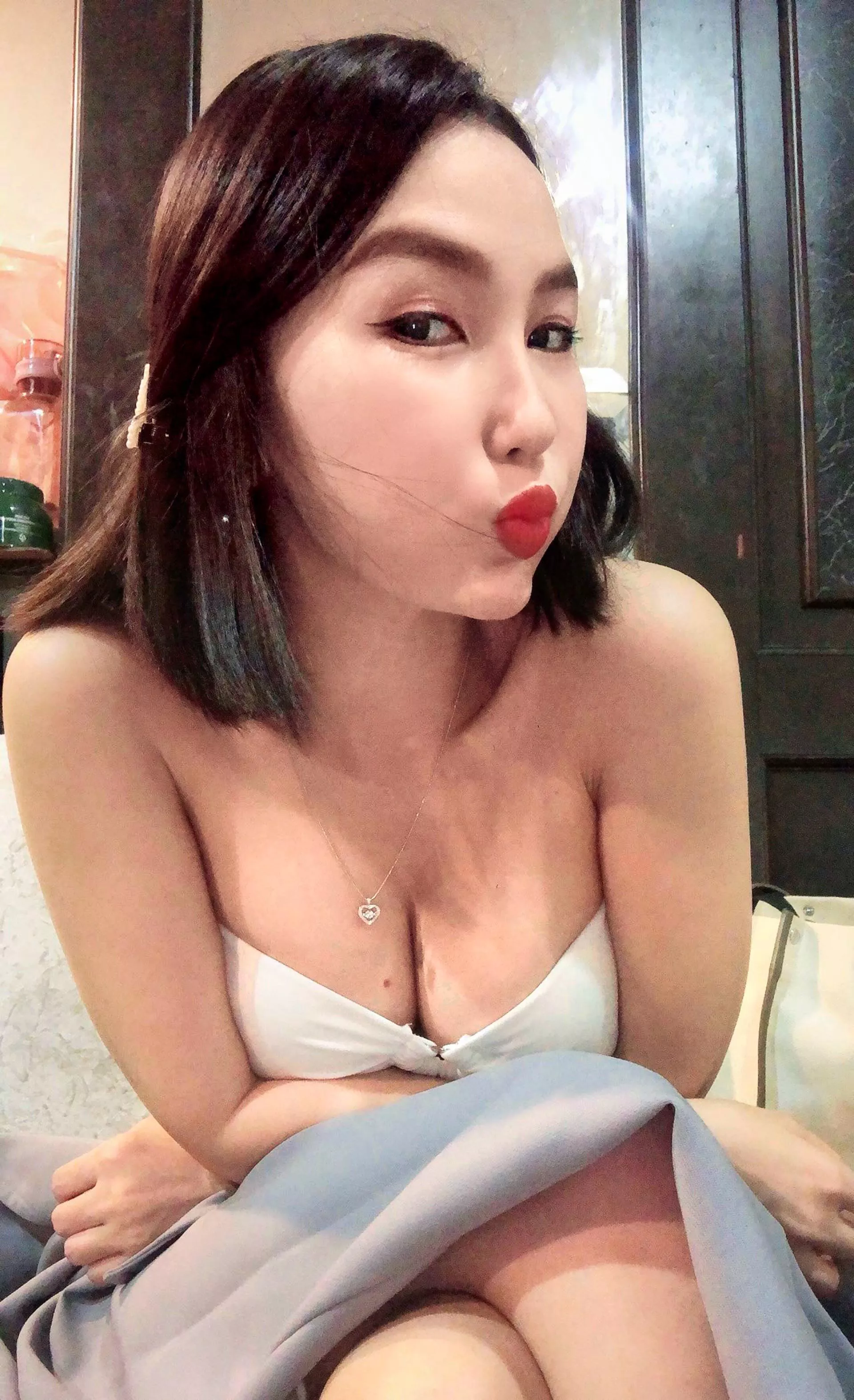 Will you look into my eyes while squeezing my tits? posted by Lynette-Sakura