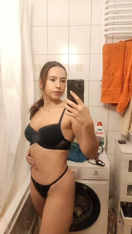 Would You Fuck Me If I Was Your Roommate by nbngirl