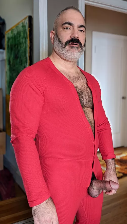 [43] Ready to keep you warm by -fuzzz-