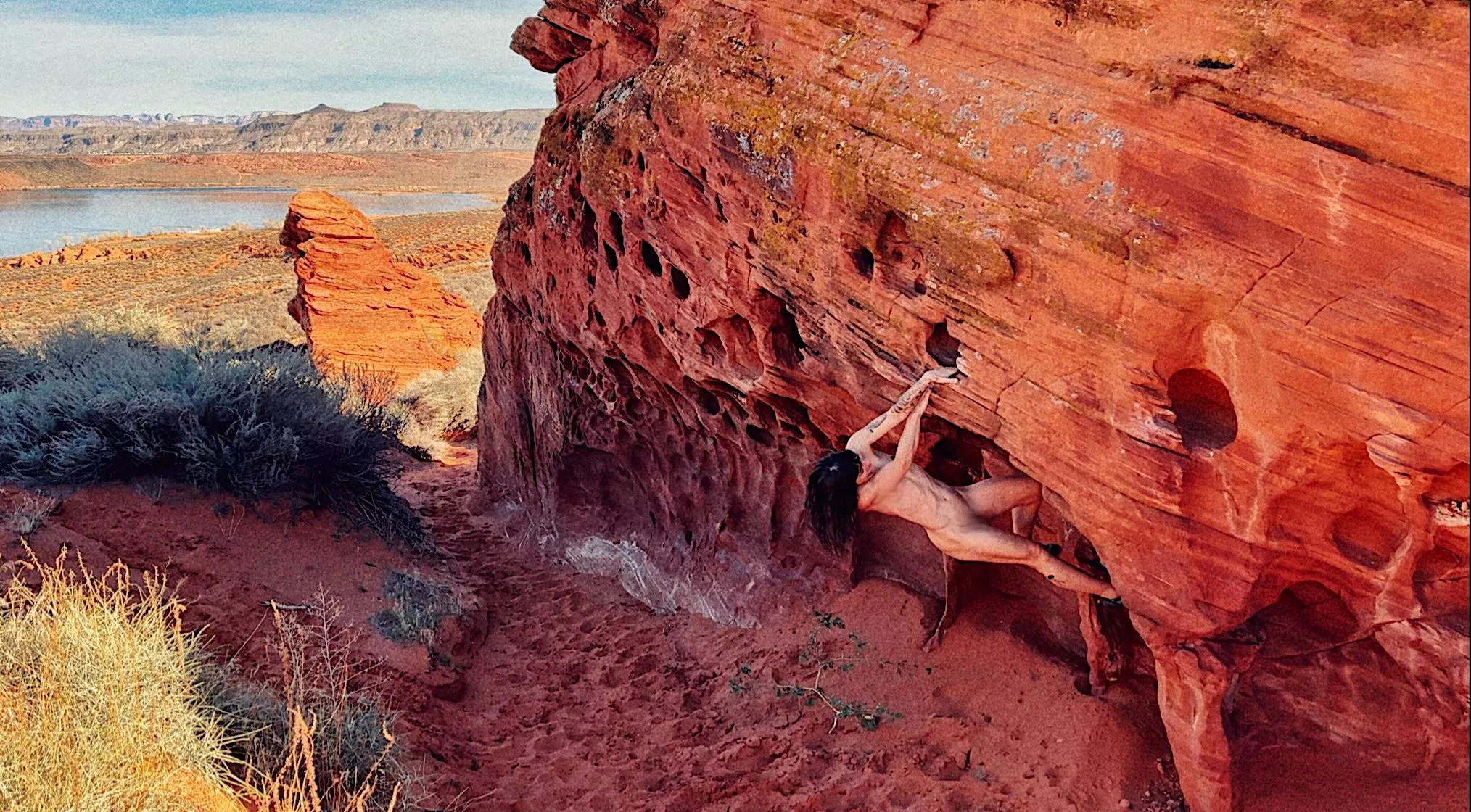 62 degrees and lakefront views ✨ posted by Curiousmusclegirl