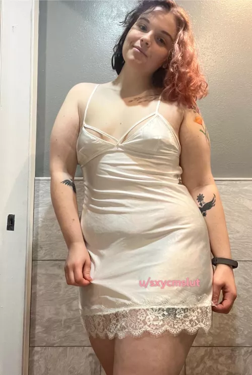 a chubby girl to fill all your needs by sxycmslut