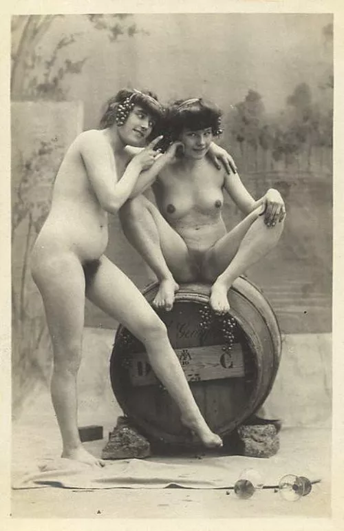 A Very Happy New Year to you all, and a special welcome our new members. You are most welcome. I have asked my maids to prepare a new barrel of fine brandy for all our guests. by Sir_Lord_B