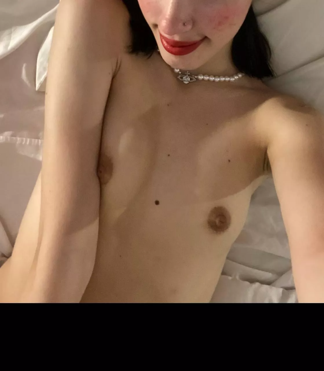 Are we gonna date even though I have barely visible tits ? posted by rozzetpblos