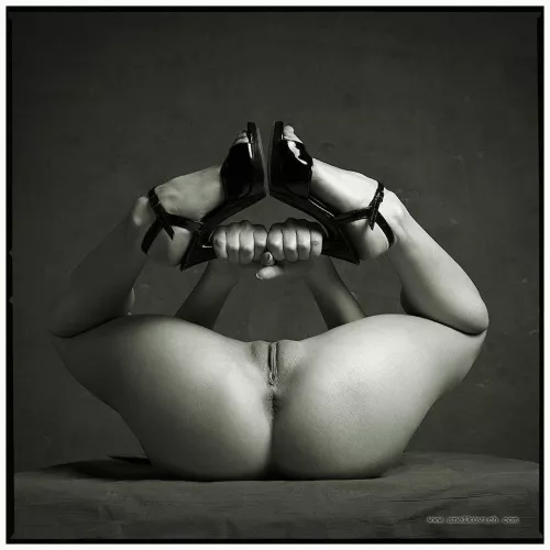 by Igor Amelkovich by Gothmoggie