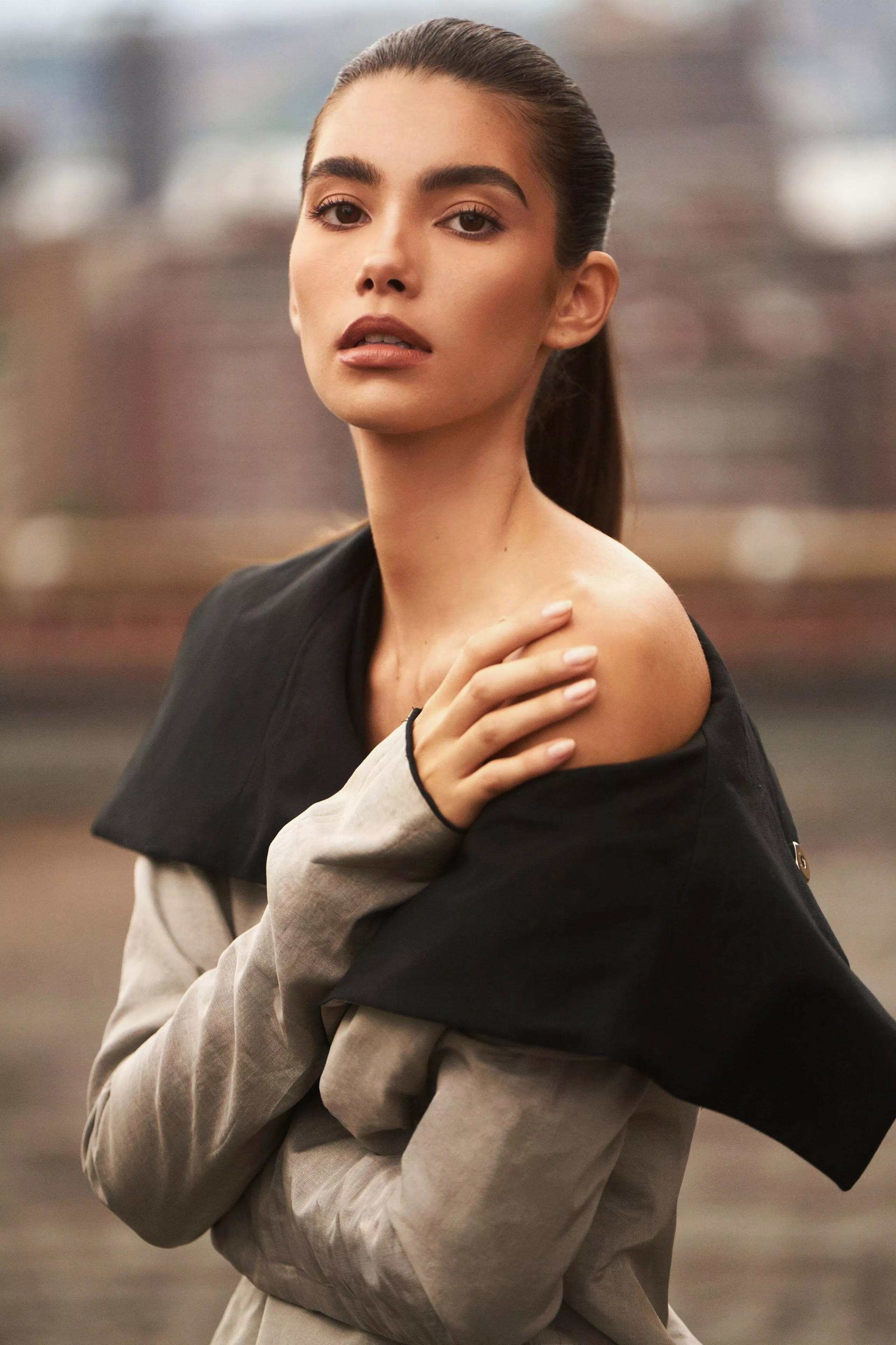 Cindy Mello posted by James007BondUK