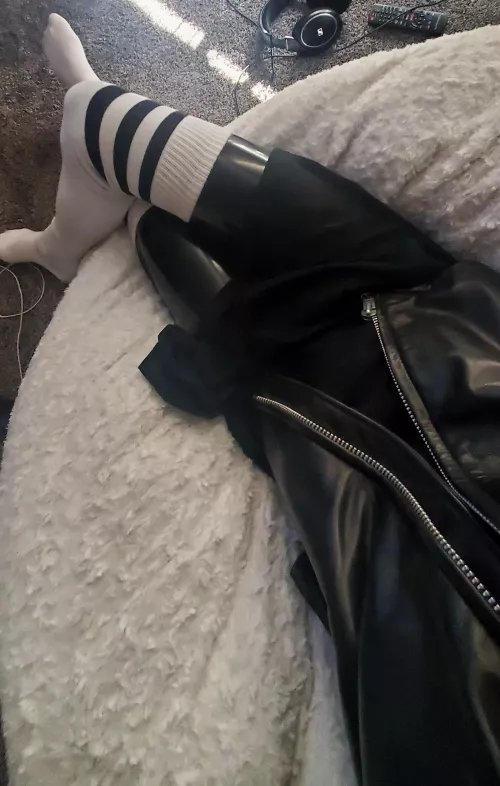 cuddles? by ShimmerRae