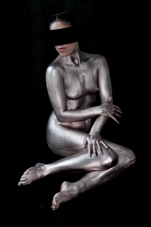 Dana Alien and metallic rose gold bodypaint by DanaAlien