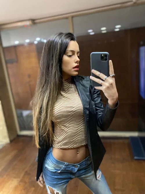 Do I look cute here by StrawberryKittie69