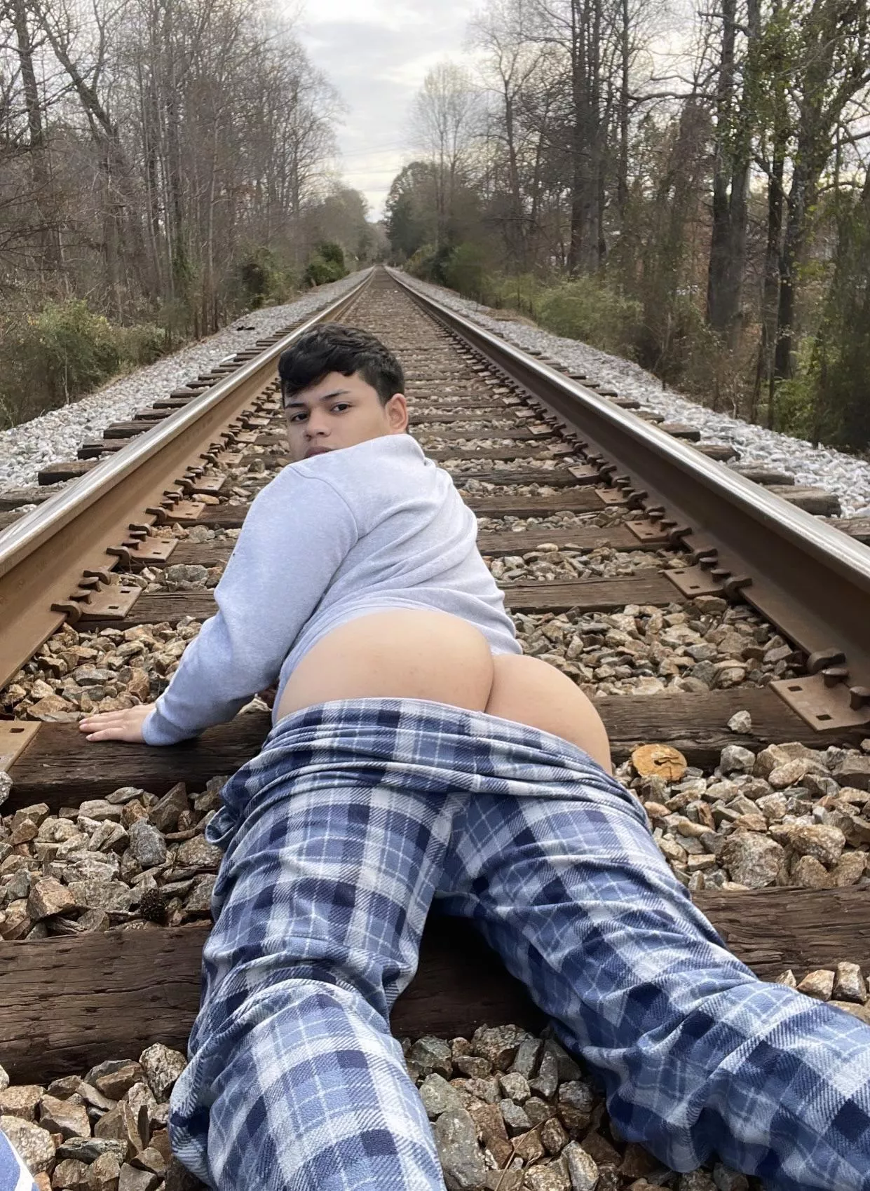 Ever been with a twink? 😏 posted by joshuaxzz