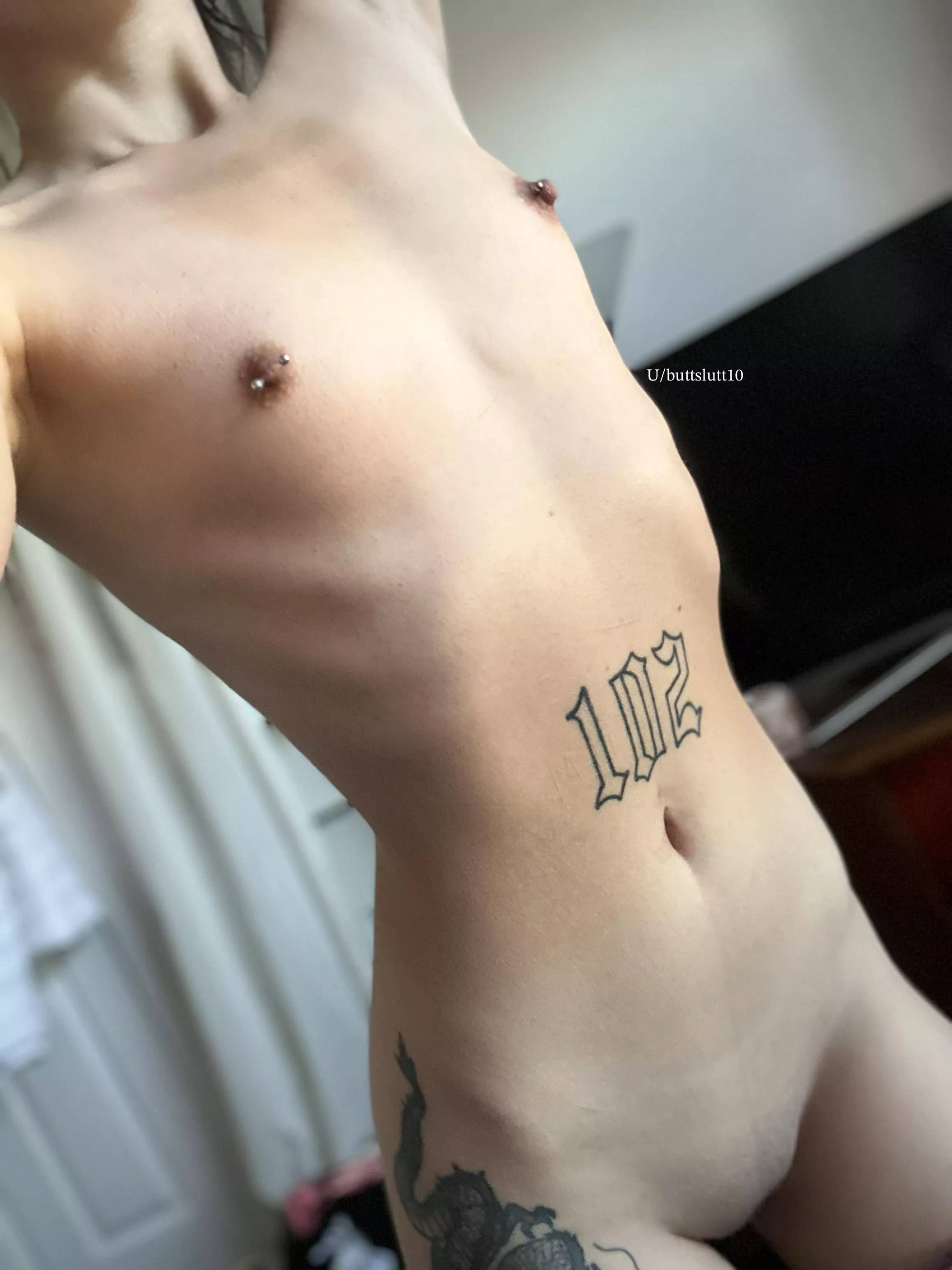 Flat and boney posted by buttslutt10