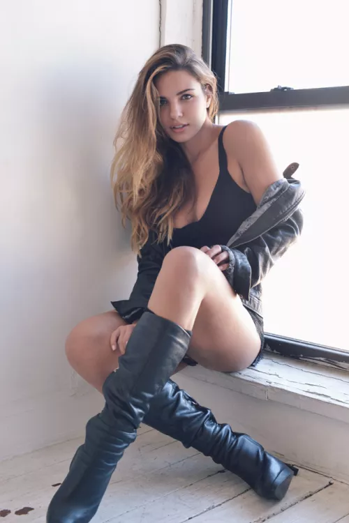 GAVIN REA by FamiliarTranslator95