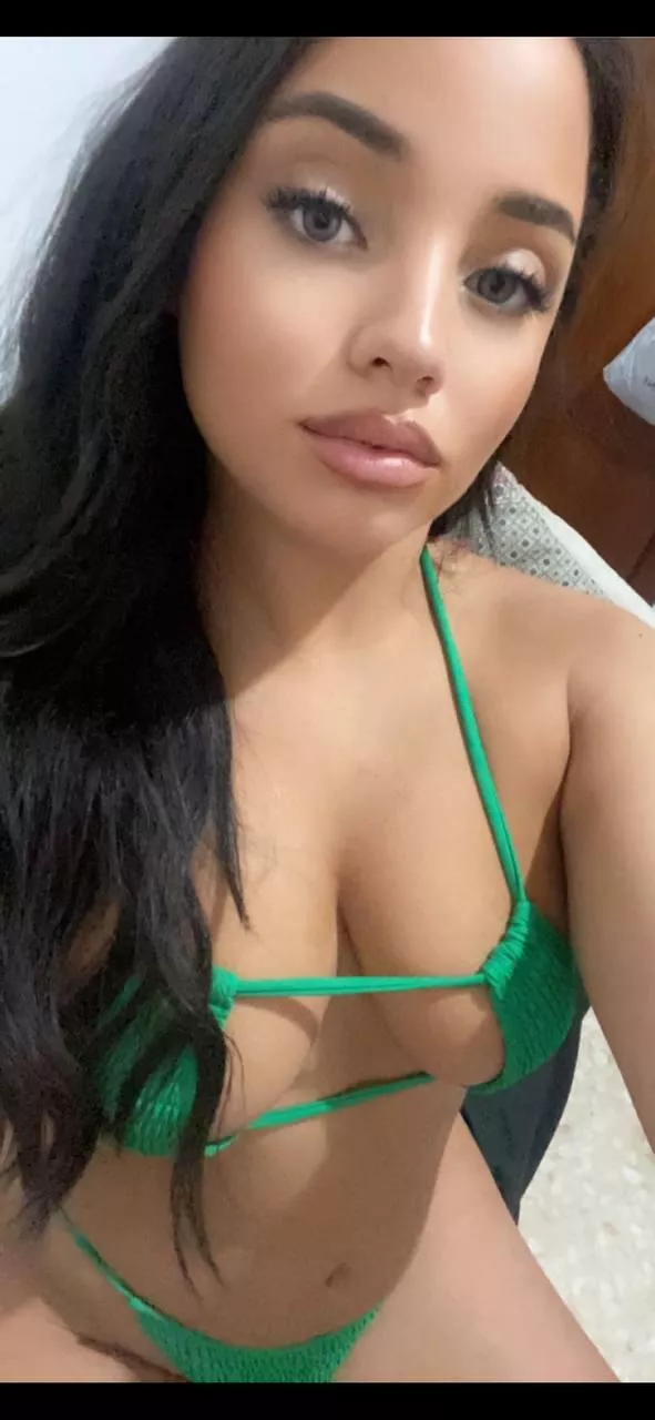 Green is a good color right?<3 posted by NoSunsz