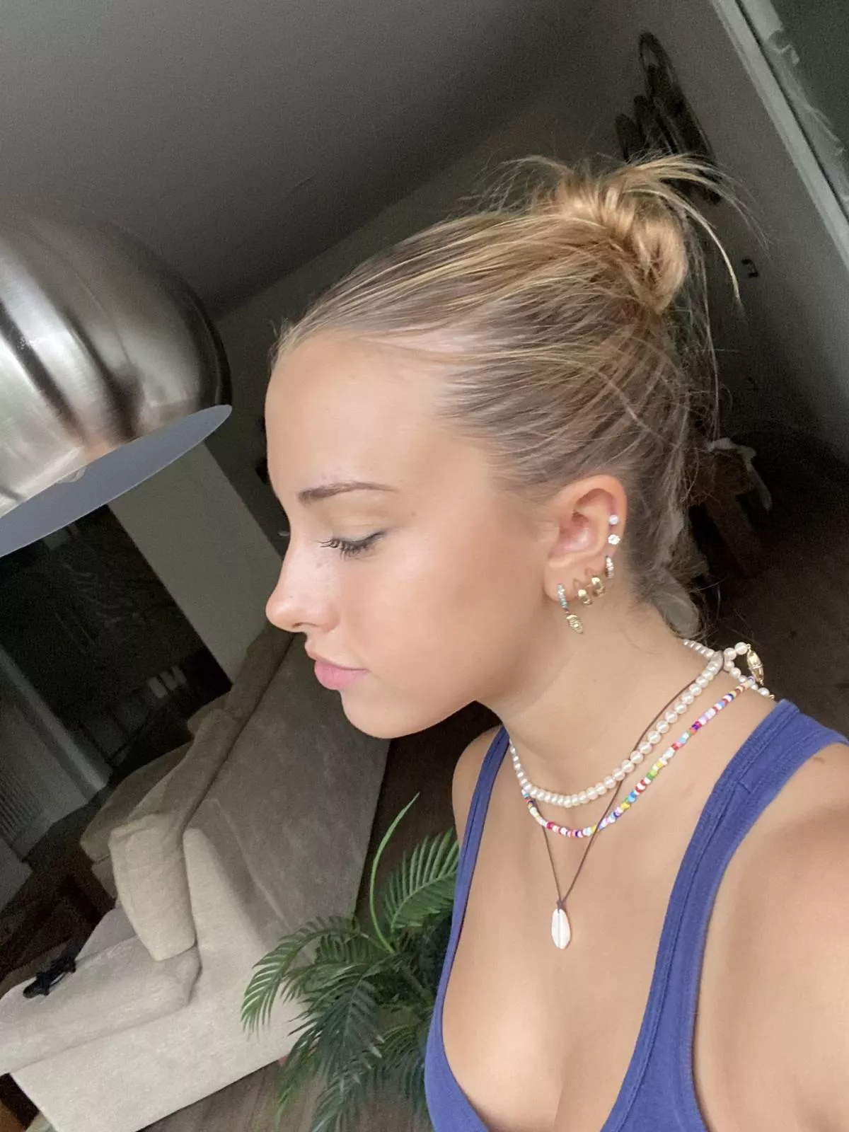 Hey new here😁 posted by LittleTats