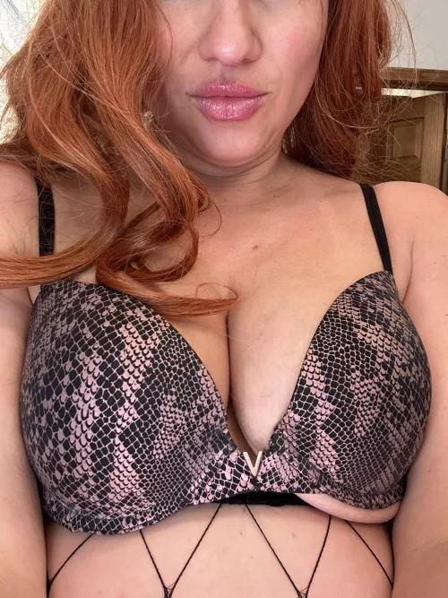 I Always Thought This Was Cute. [IRTR] by PreggoMilf2023