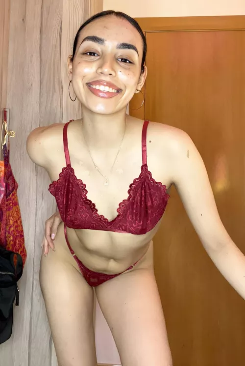 Let me be the thing be your key to pleasure by Giggle_Queen