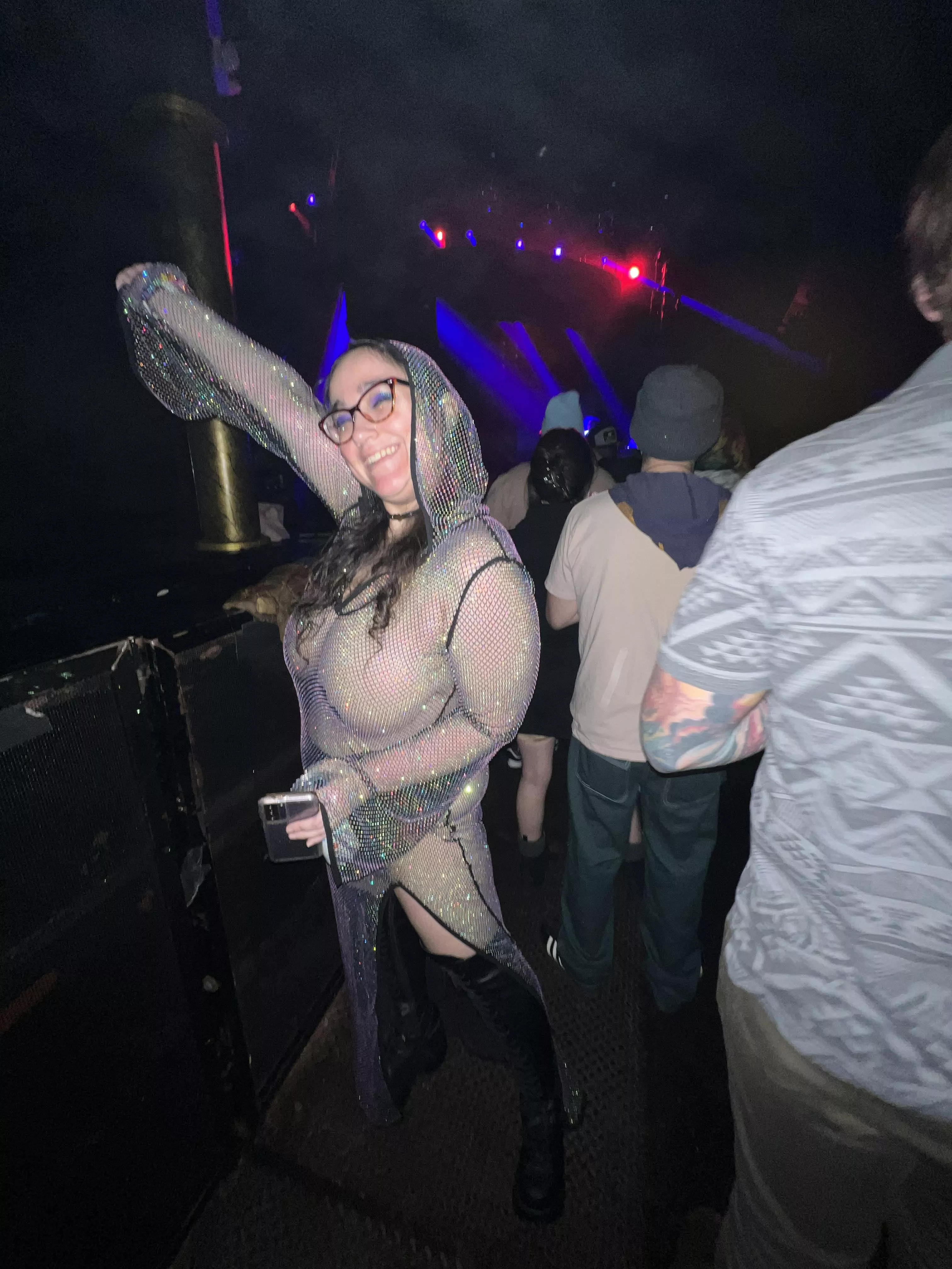 Loved having my tits out on the rail 🤤💦 posted by princessglittertits