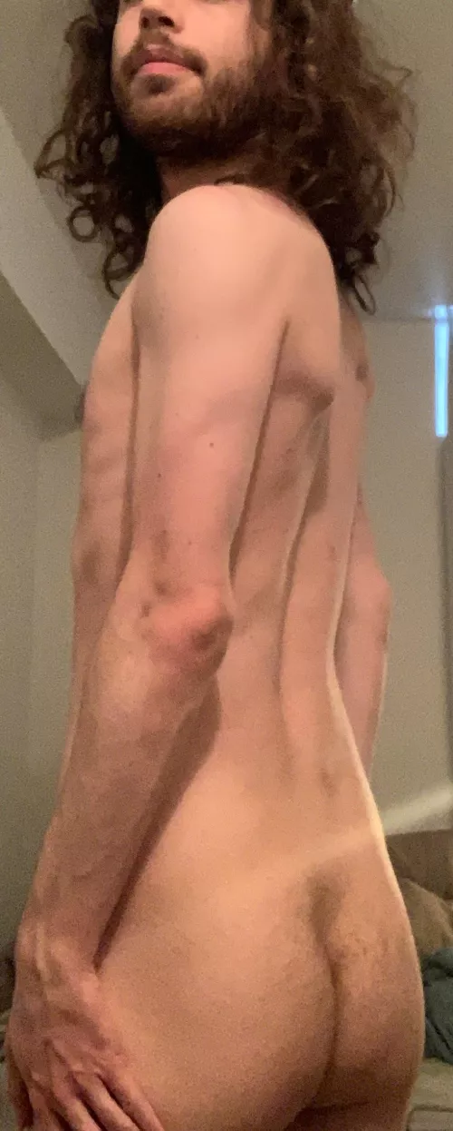 Male back by Lyrian_Wolf