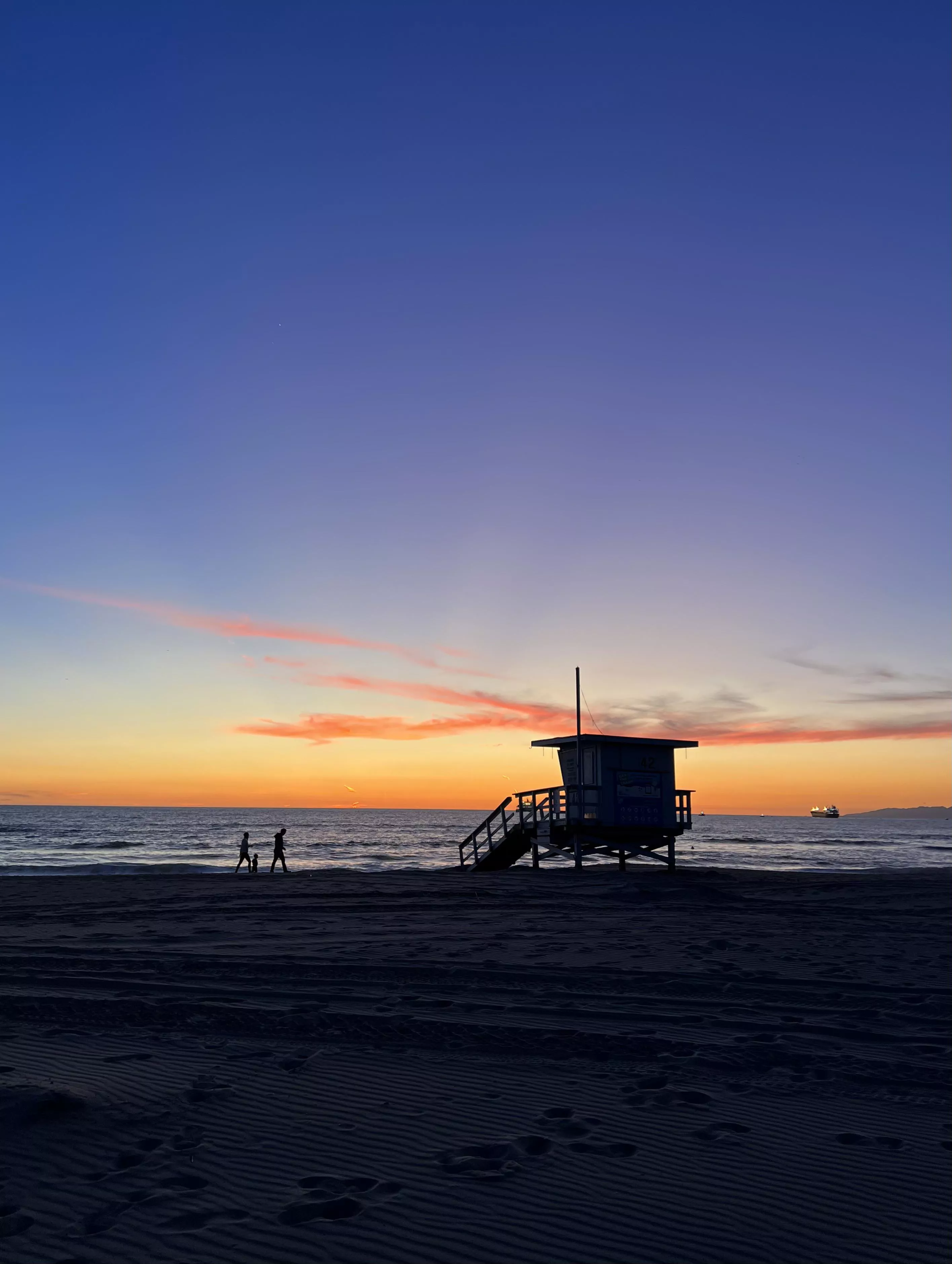 Manhattan Beach, CA [OC] posted by hazelxnicole