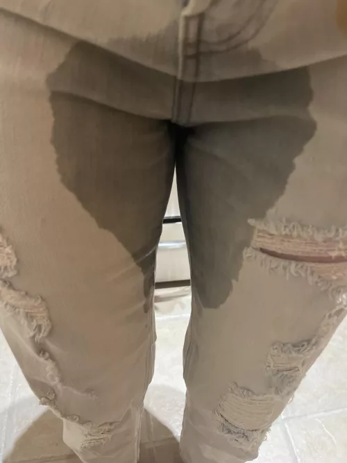 Oops 🤭 by eemackeyyy