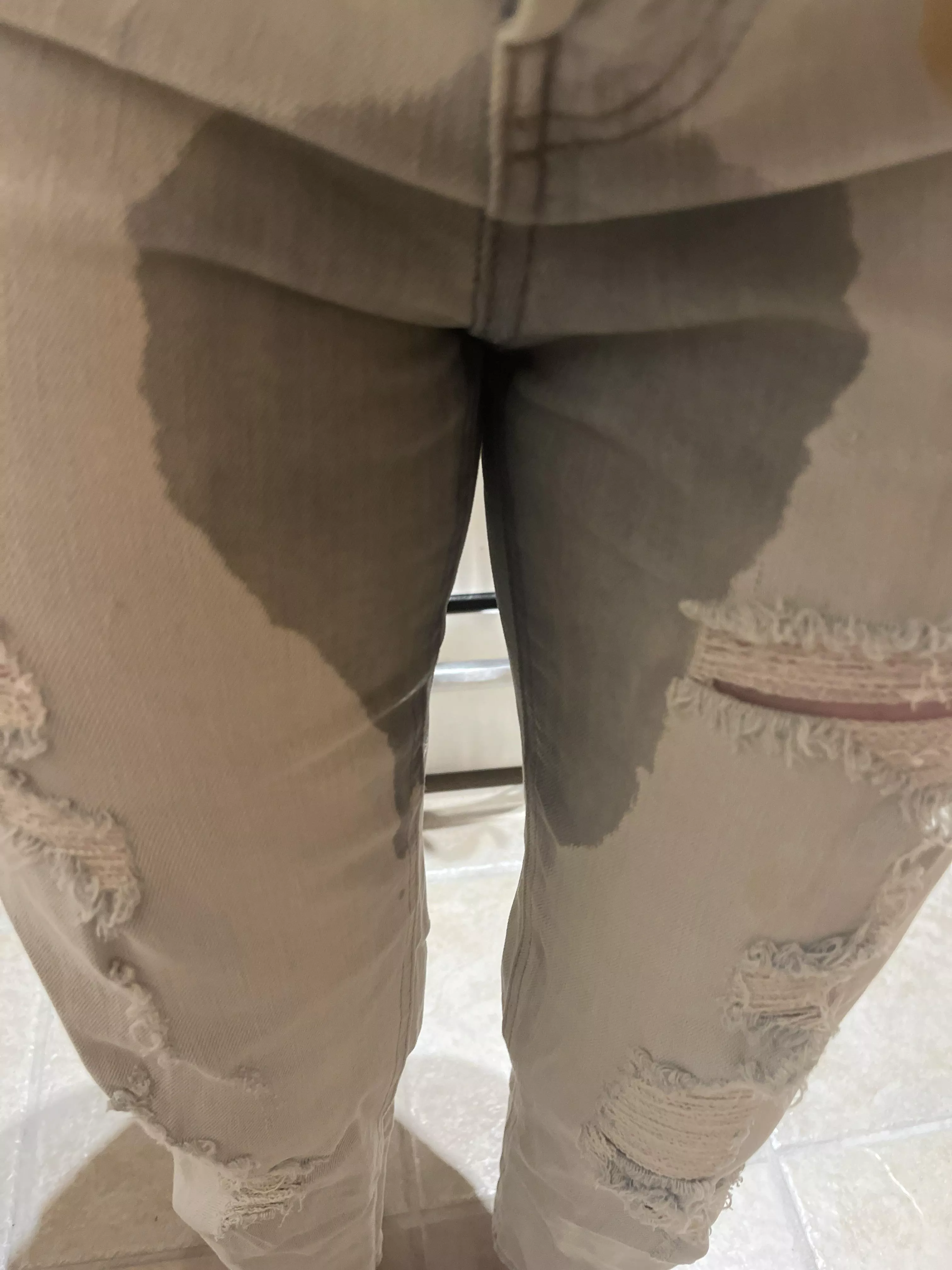 Oops 🤭 posted by eemackeyyy