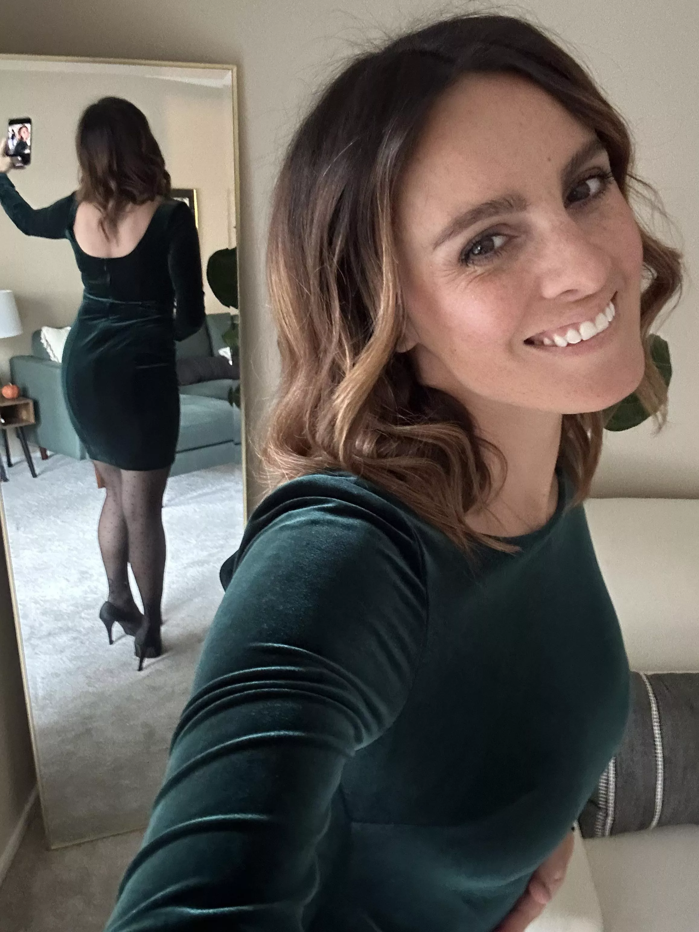 Ready for work [f] posted by Tay-Rae773