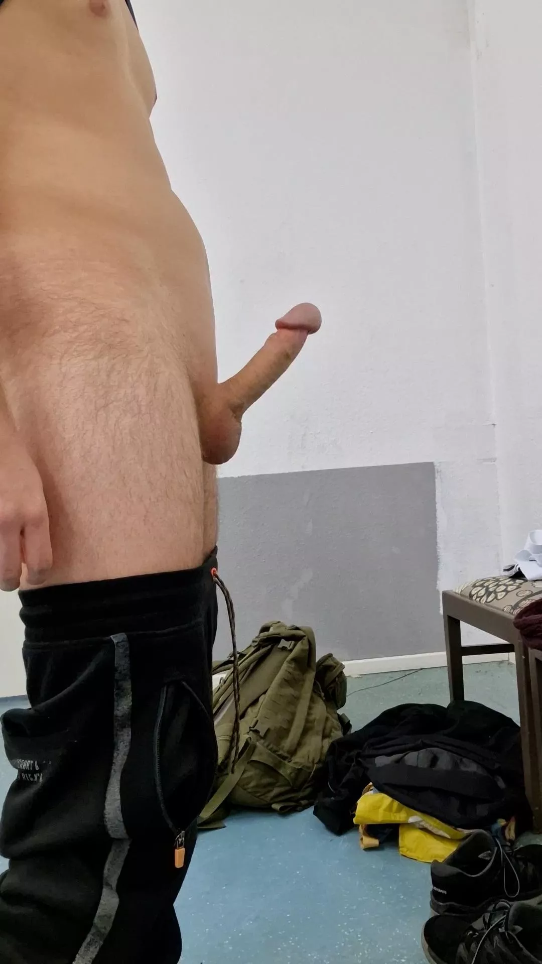 Ready to get down on your knees? 😈 [18] posted by Nikolaj_ForbiddenLus