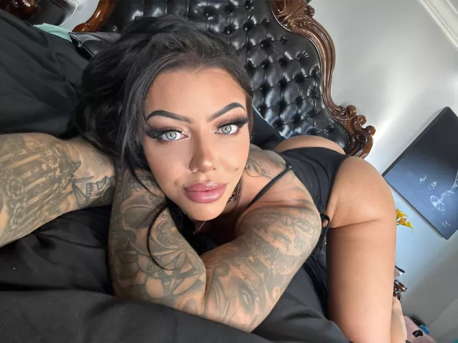 Selfie Saturday by GhostGoSavage