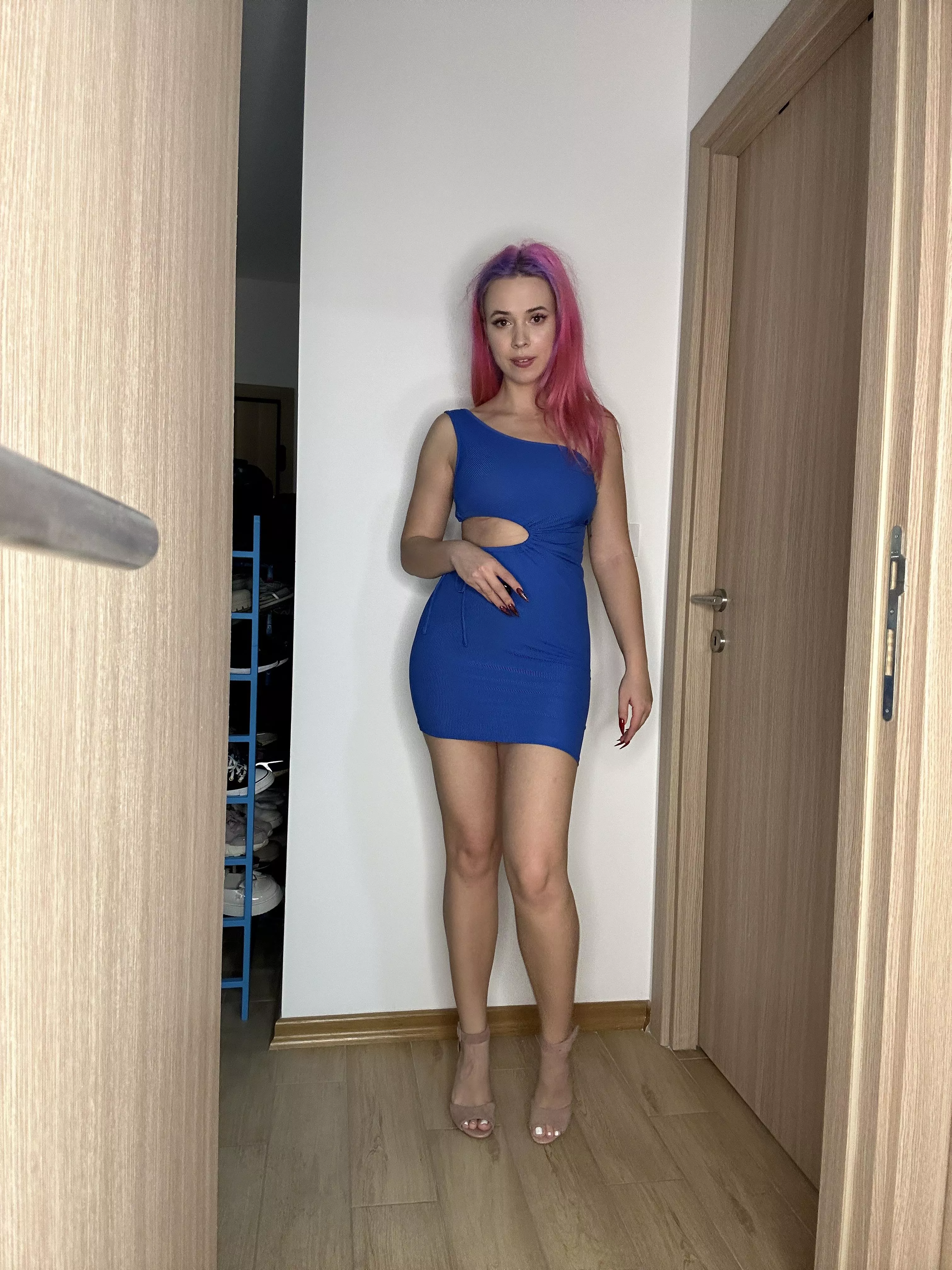 So lovely dress posted by CharmingMistress