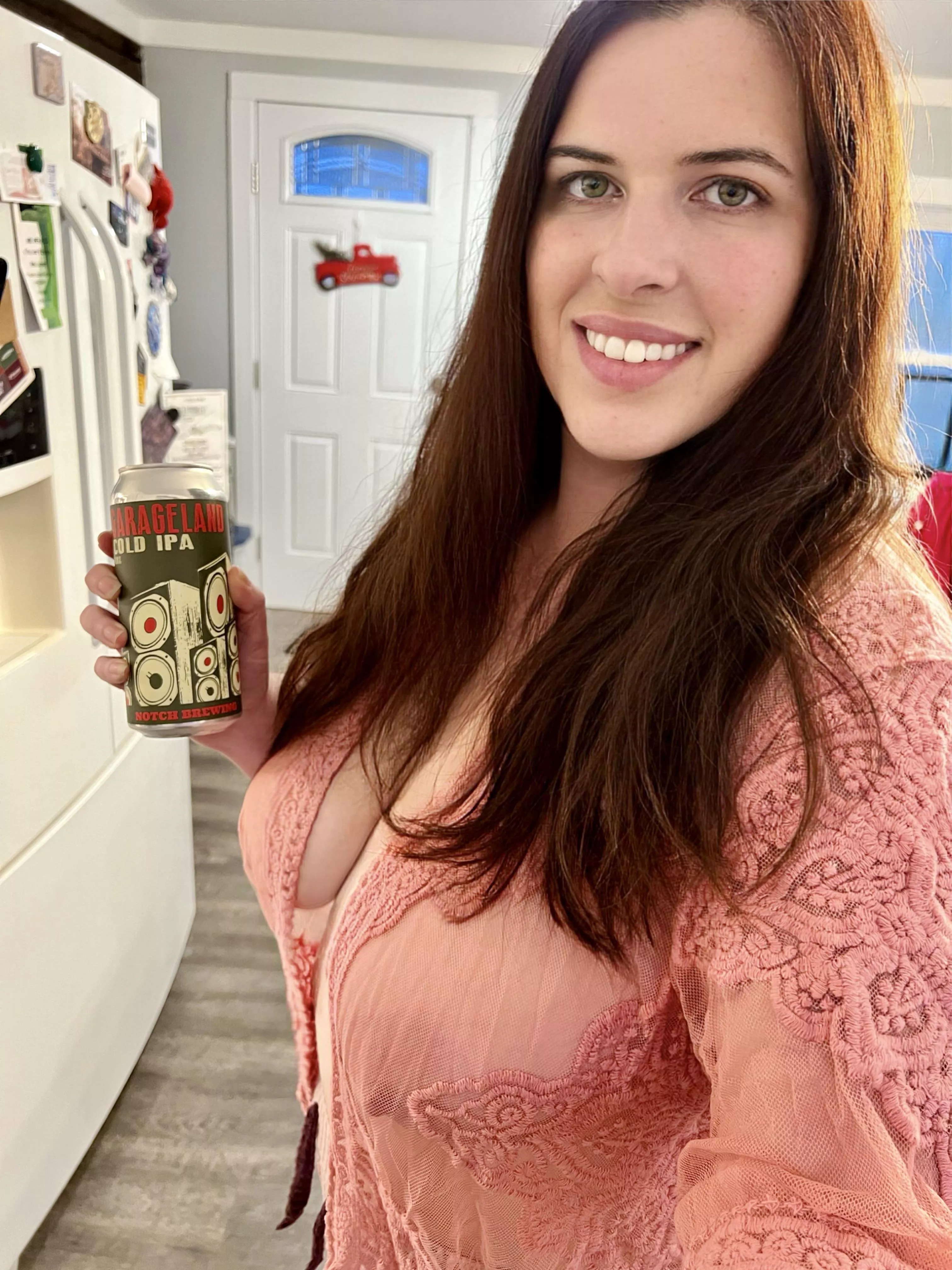 Thirsty Thursday with Notch Brewing’s Garageland Cold IPA. 🍺 posted by Granitestaterxxx