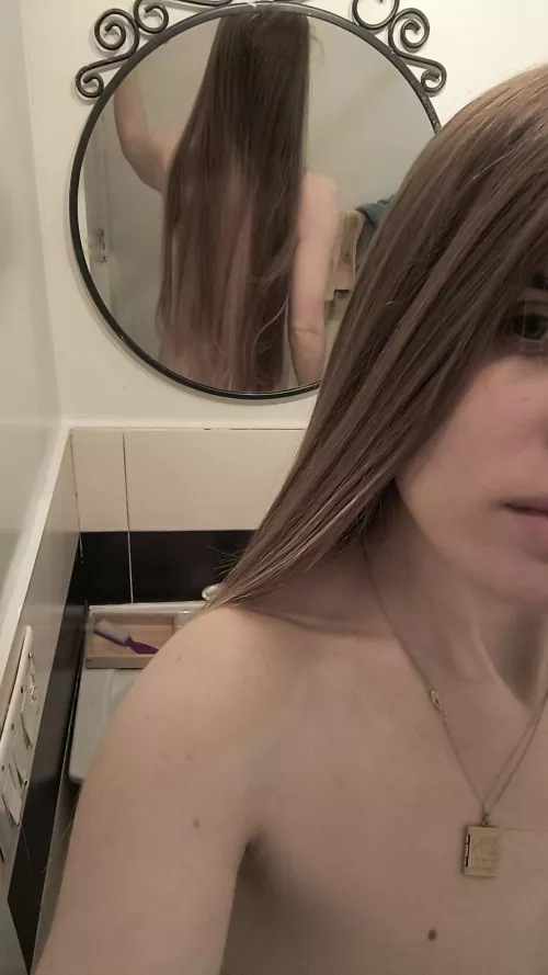 update: me and my hair are still here ;) by Gleam_Girl