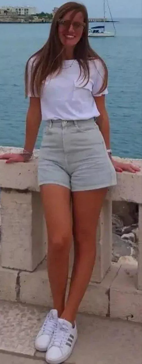 Who would destroy and humiliate this girl? posted by Fit_Pin4644