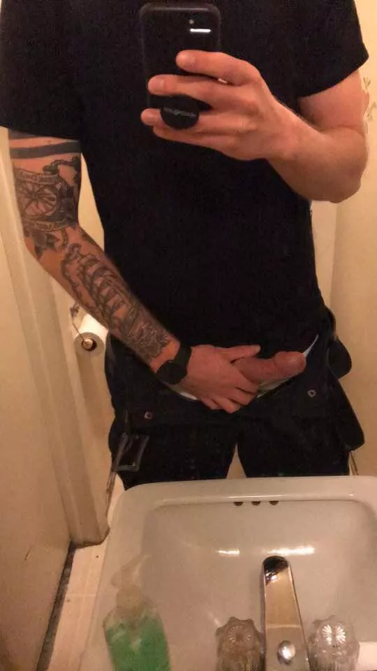 Work Selfie posted by Sleepless_Medic