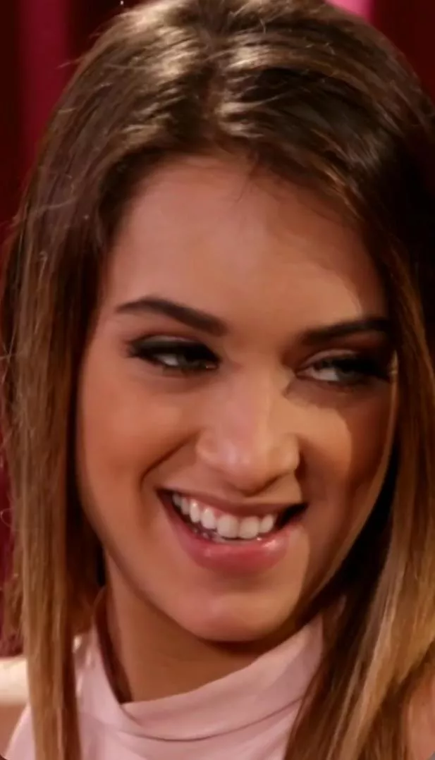 2023 is almost over and so I will post a photo of the beautiful Uma Jolie to say goodbye to this year. See you in 2024 everyone and enjoy what's left of this last day of 2023 posted by TheSecretNaame