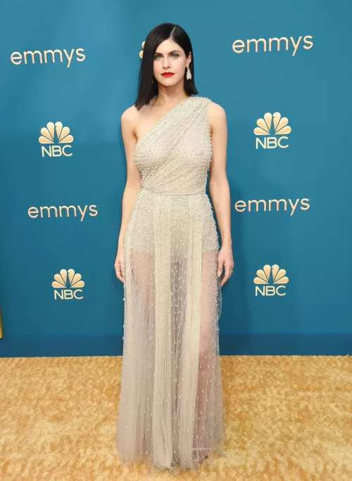 Alexandra Daddario by Yeeeeeftb