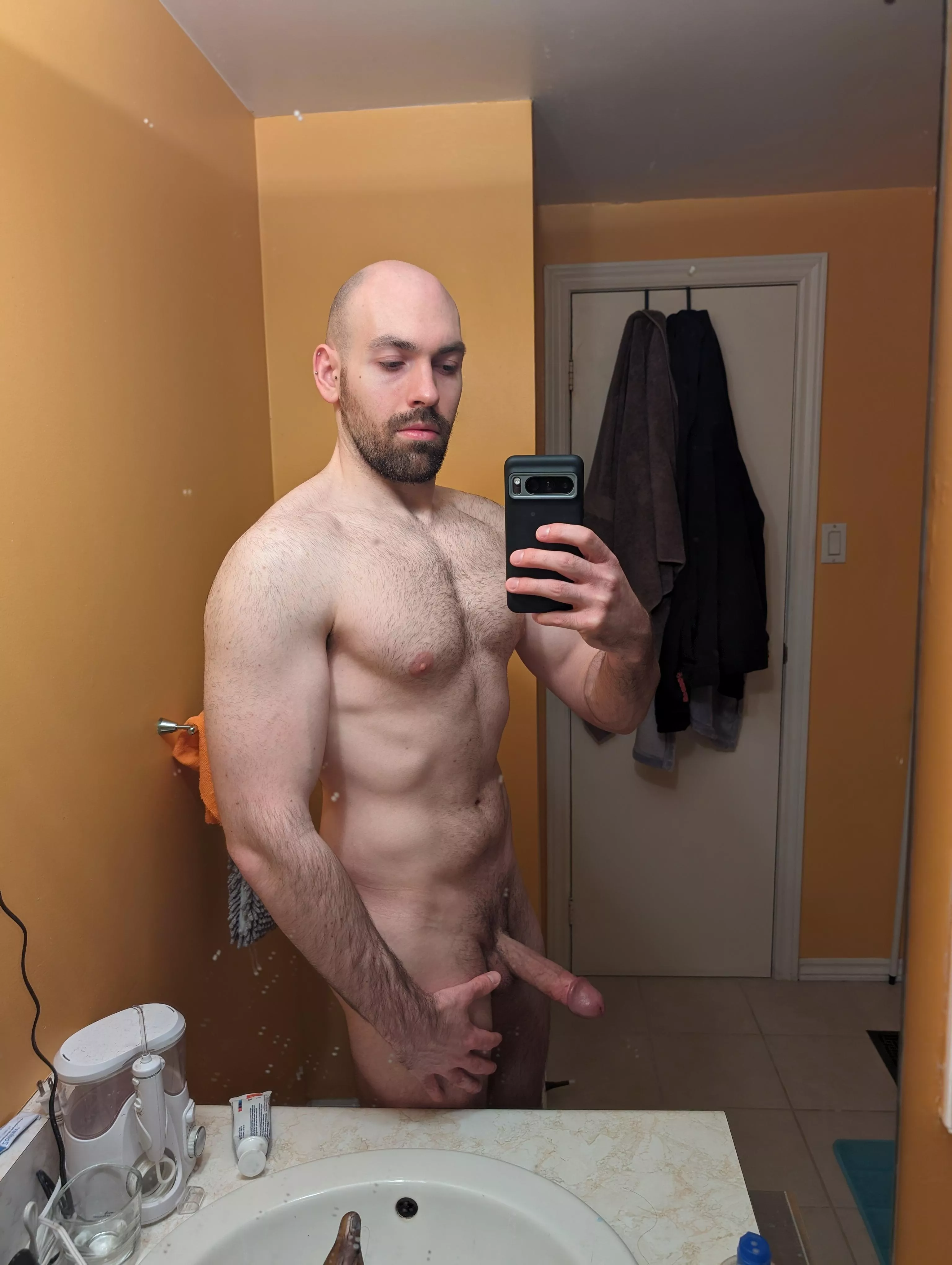 All pumped up posted by randomizedreddit92