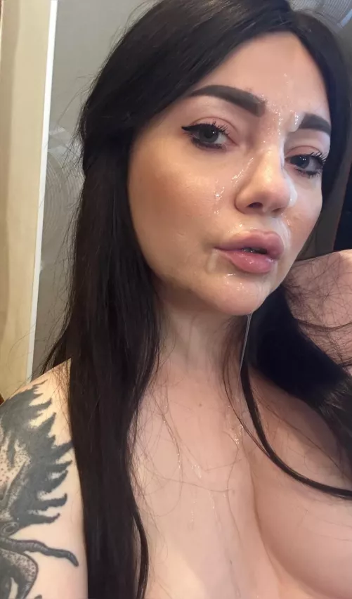 Am I a pretty little girl? by x_piece_of_me