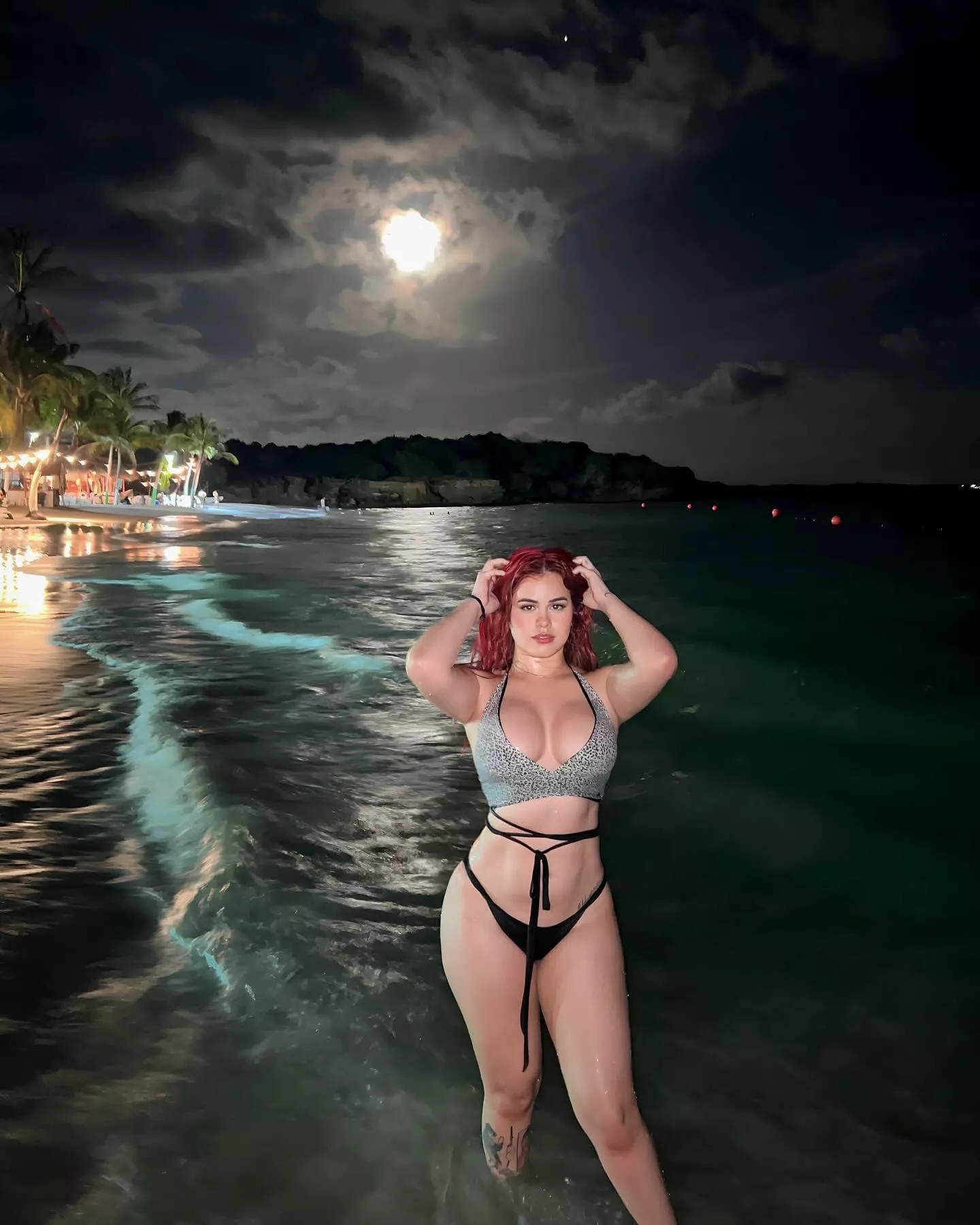 another night alone f20 posted by alejandrasenpai