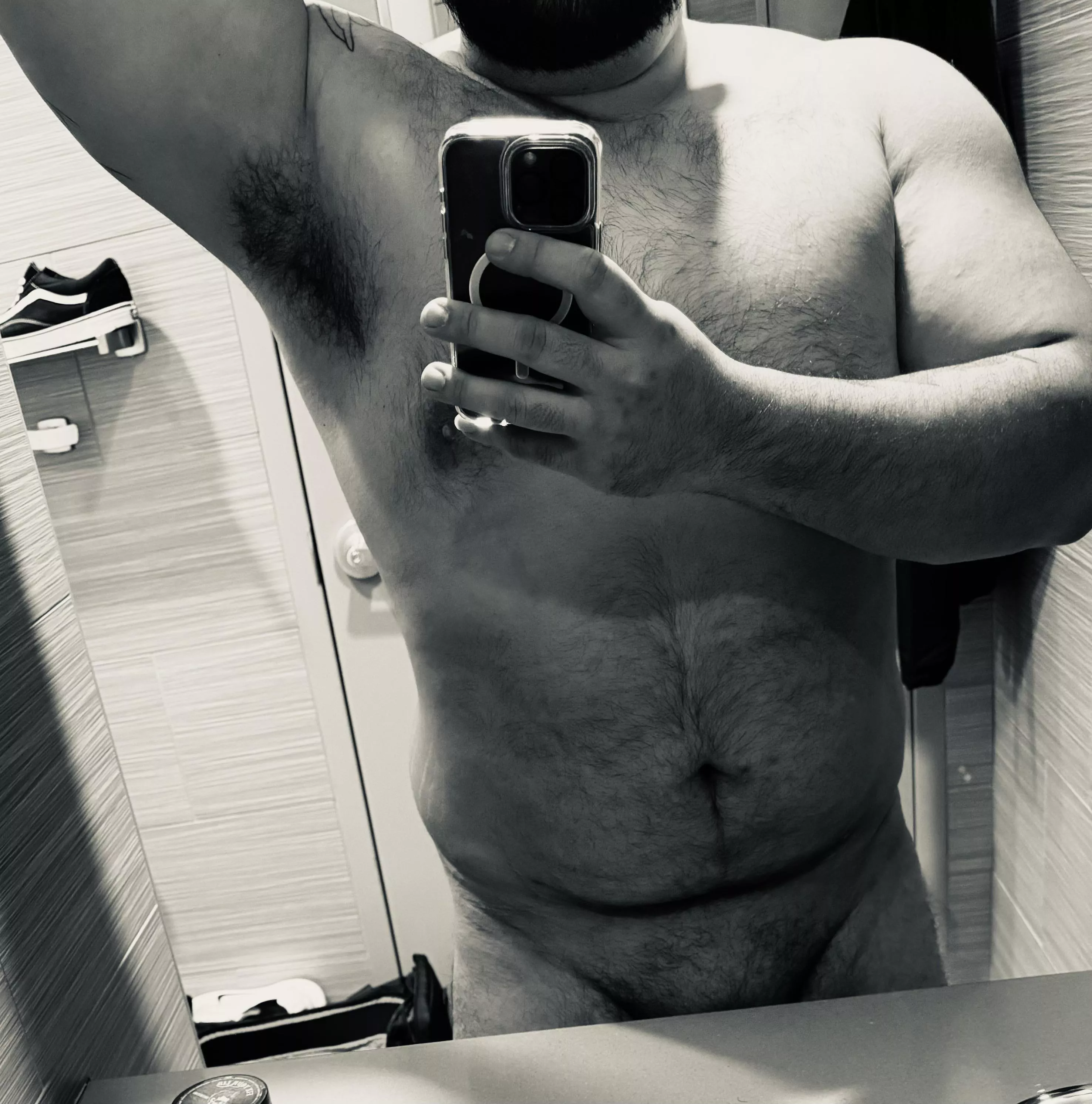 Any ladies looking to chat? posted by razor_back501