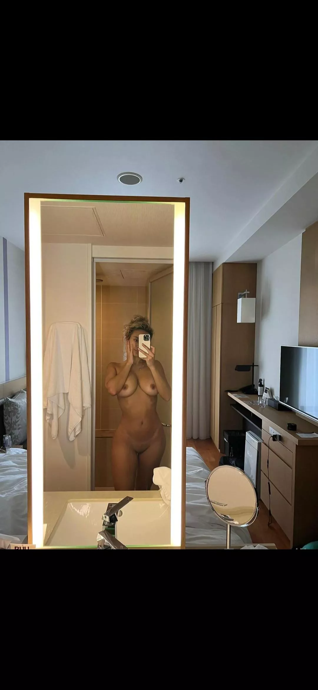 Anyone know her? posted by Zestyclose-Donkey-97