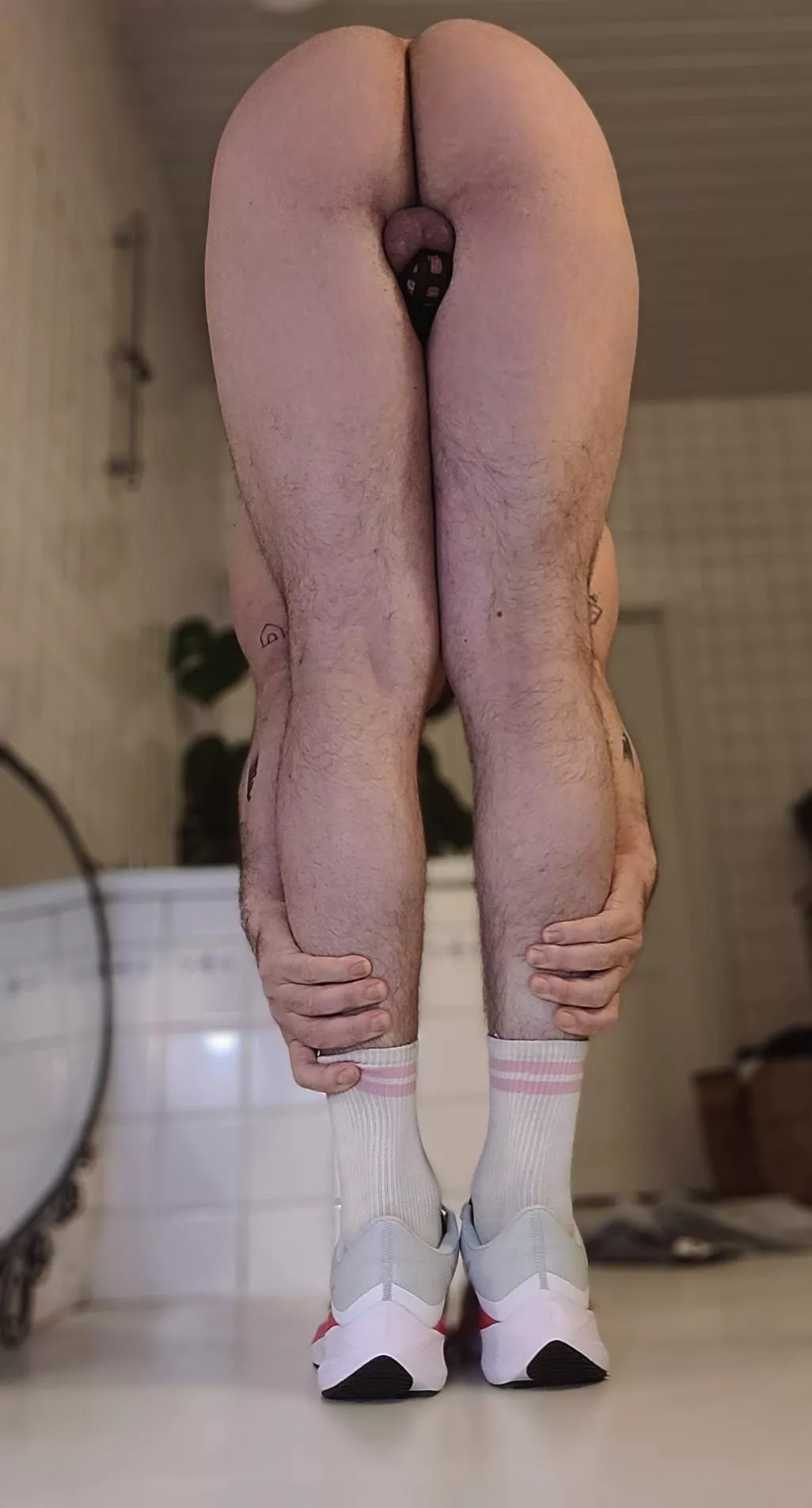 Bending over for daddy! posted by straighttogay20