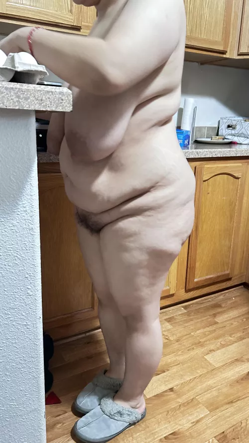 Breakfast time by B5welder420