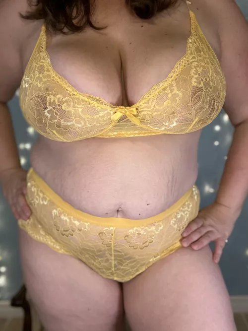 Can I help you cum ;) by DomesticKate