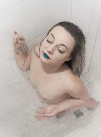 Come on in, the waters warm posted by JinxLeFae