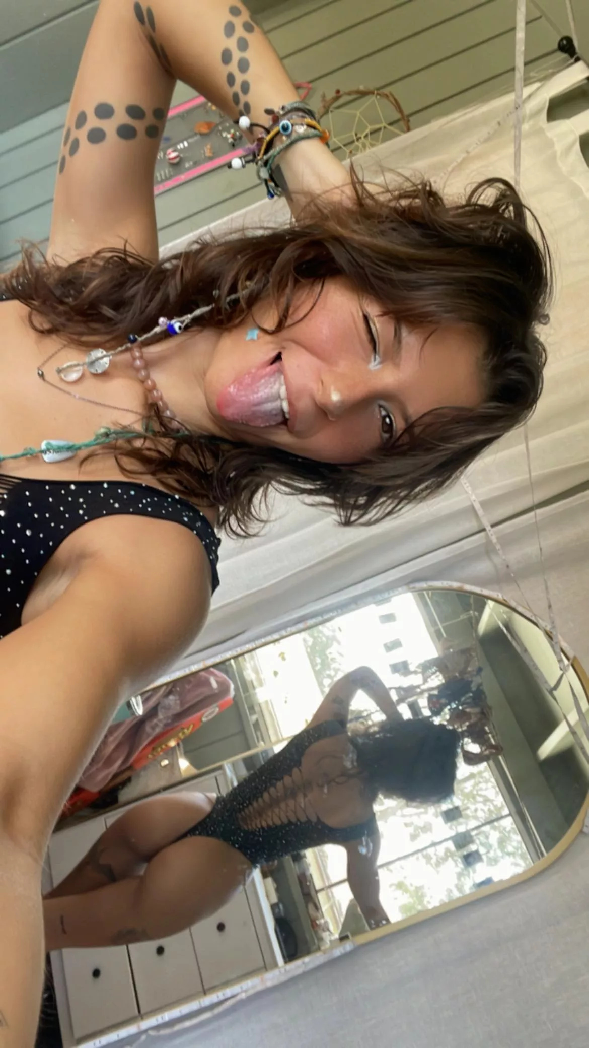 Do you like my reflection ;) posted by Medusa9999p