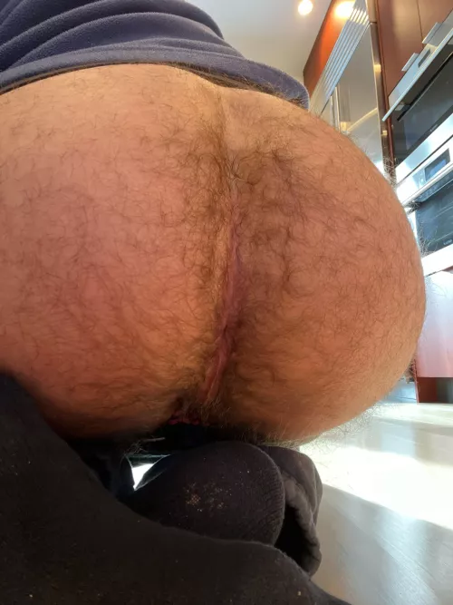 Excuse the threadbare socks by nostromo1803