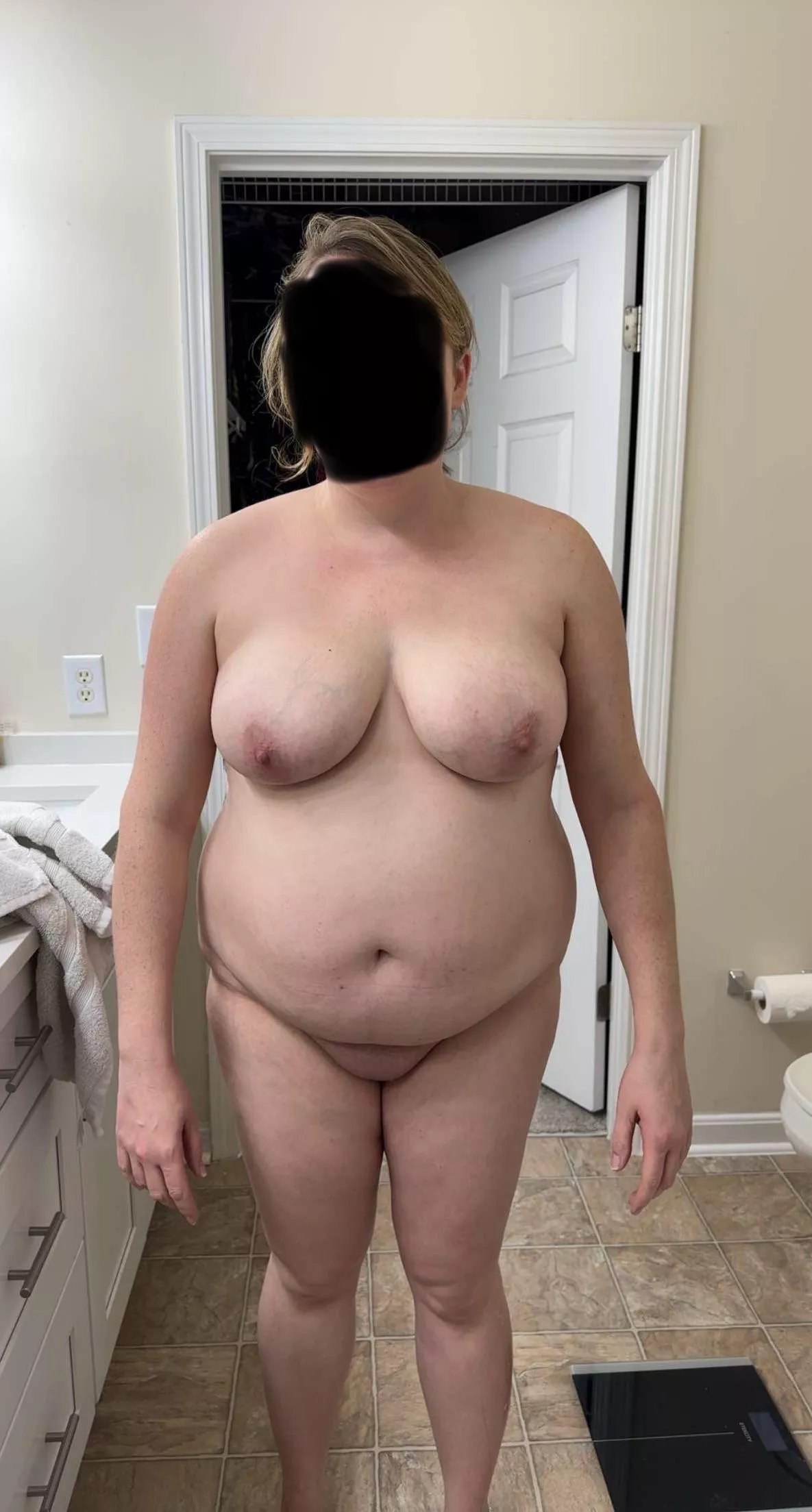 (F) rate my chubby mom body posted by Lacey_Swift