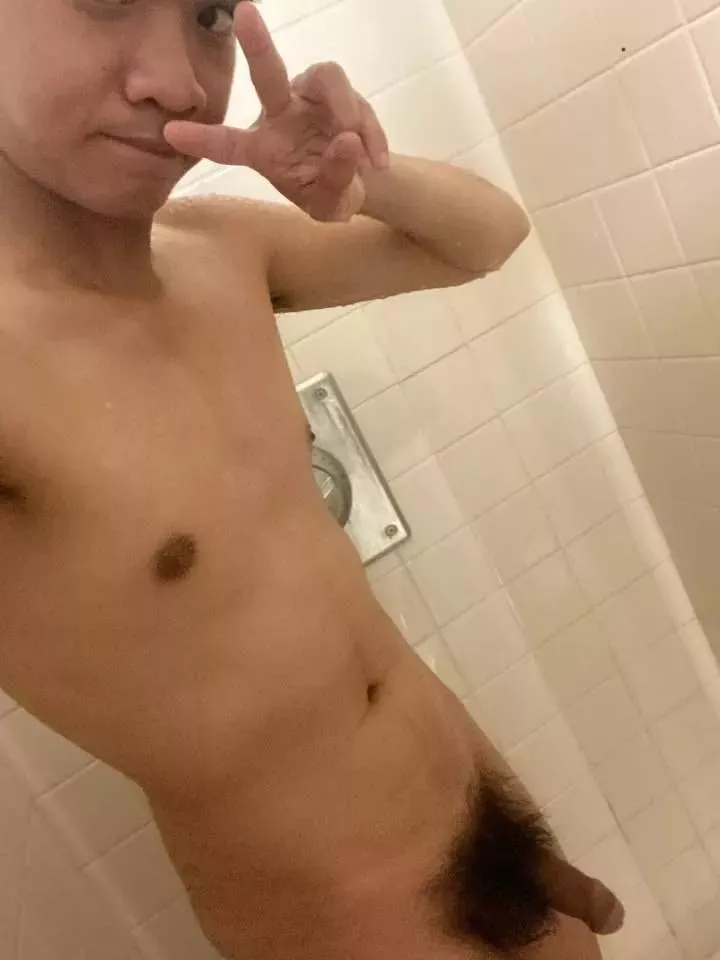 Felt cute in this pic posted by jredditme12