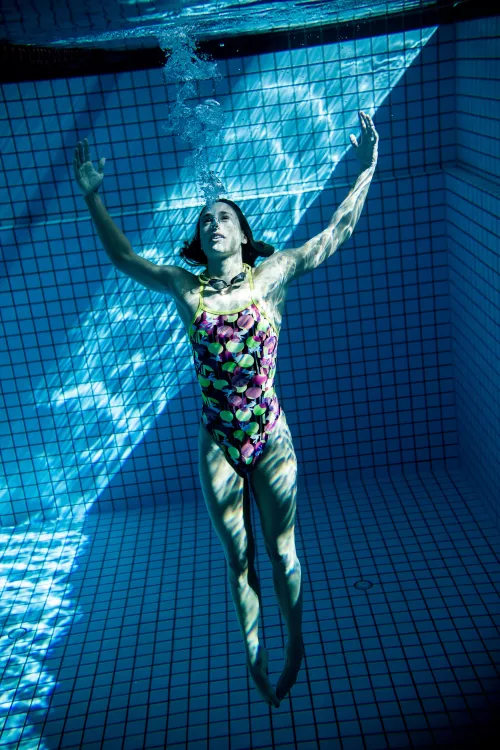 Floating steady by IAmSnort